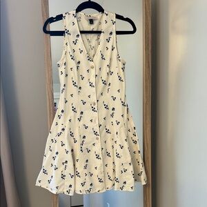 Floral Sleeveless Dress - Cream and Black